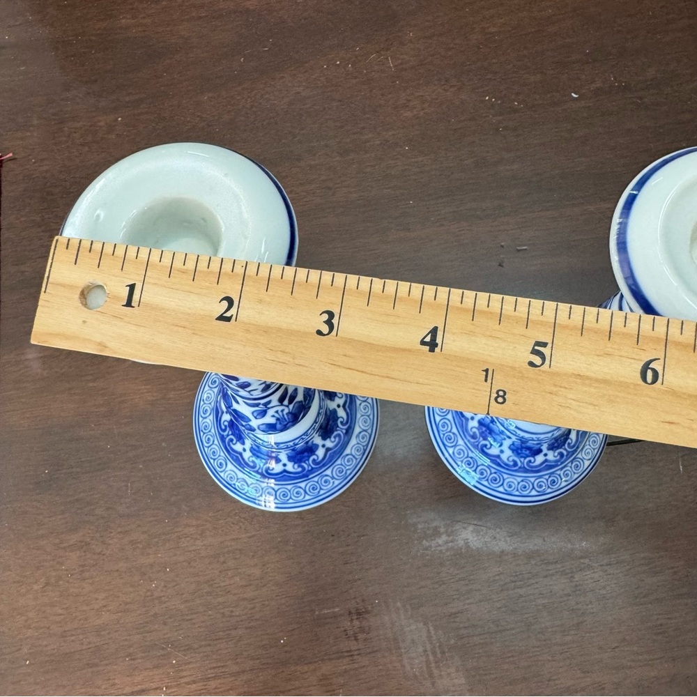 Floral Blue & White Chinese Candlesticks Antique/Vintage  Floral Motif Porcelain - Picture 14 of 16